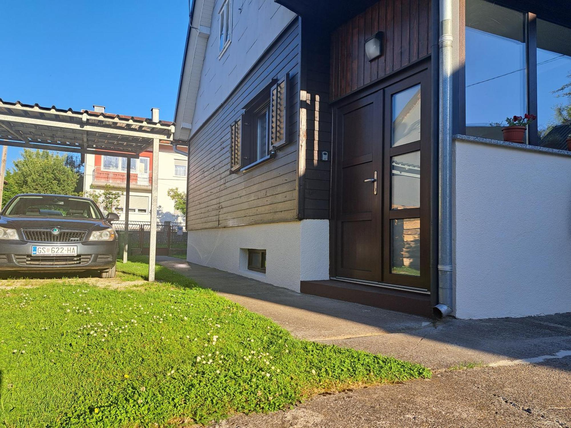 Apartman Luma Gospic Ngoại thất bức ảnh